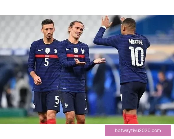 围绕2026世界杯冠军热门球队格局变化与实力对比深度前瞻分析